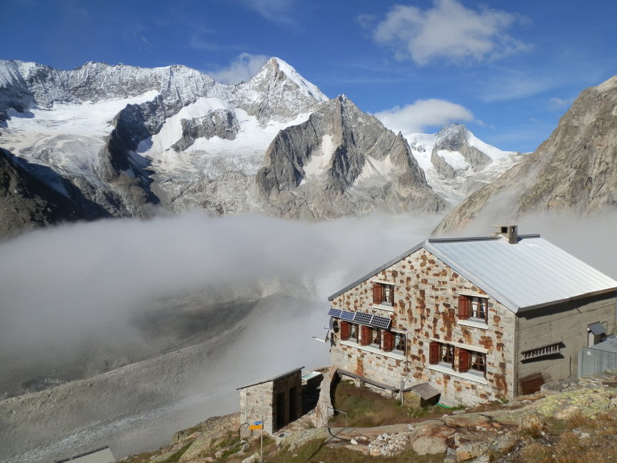 HÜTTE Oberaletsch Hütte